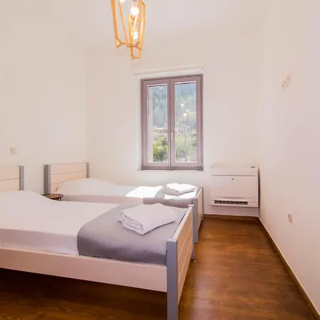 Laconian Collection Mystras Residence Upper Floor Exterior photo